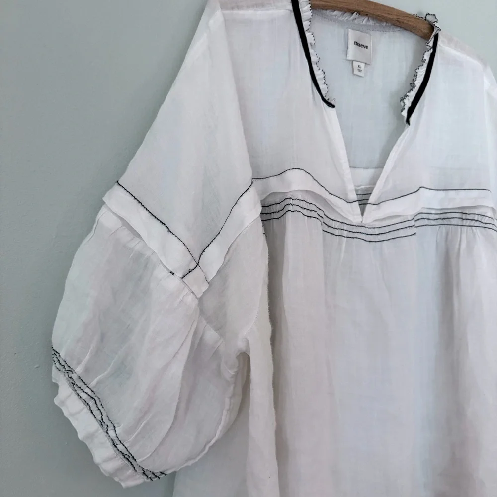 Maeve White Linen Tunic with Black Trim/Stitching XL - Picture 8 of 12